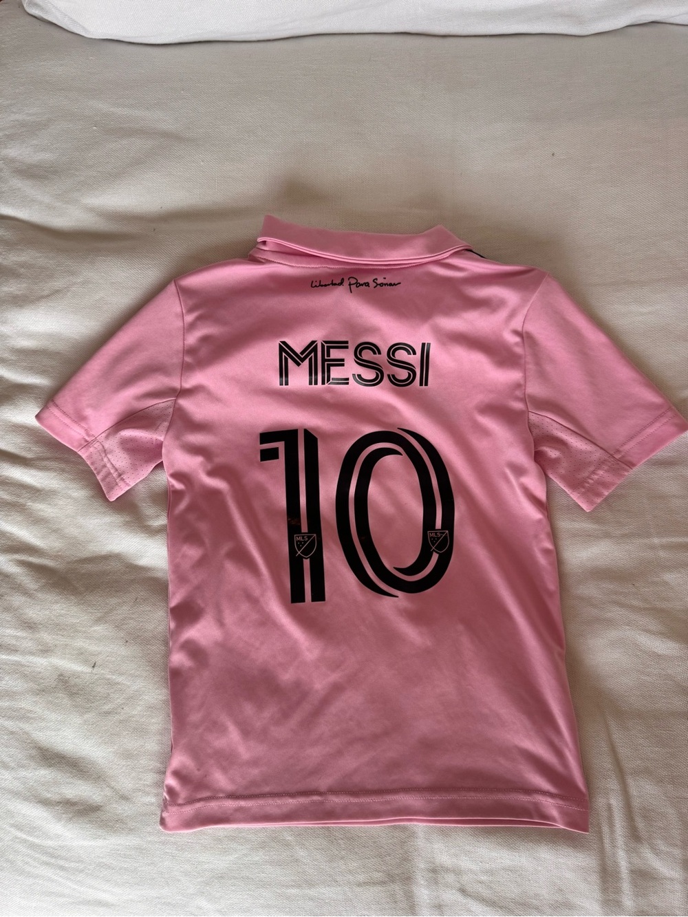 adidas Kids Inter Miami MESSI 10 Pink Soccer Shirt with Black Accents 7-8Y